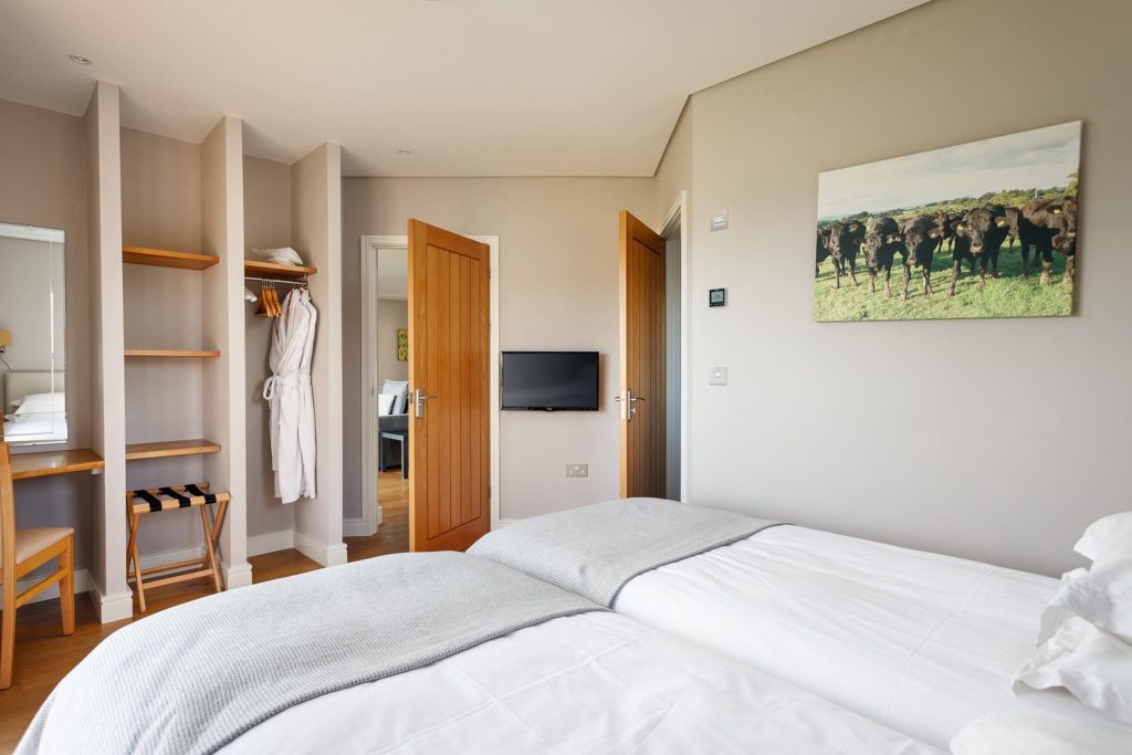 The_Granary_Larkbeare_Grange-9